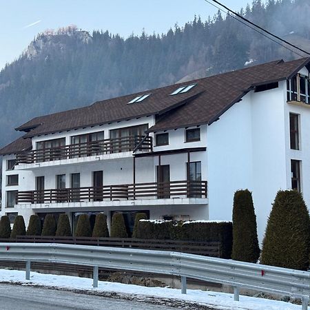 House Of River Moeciu De Sus Exterior photo