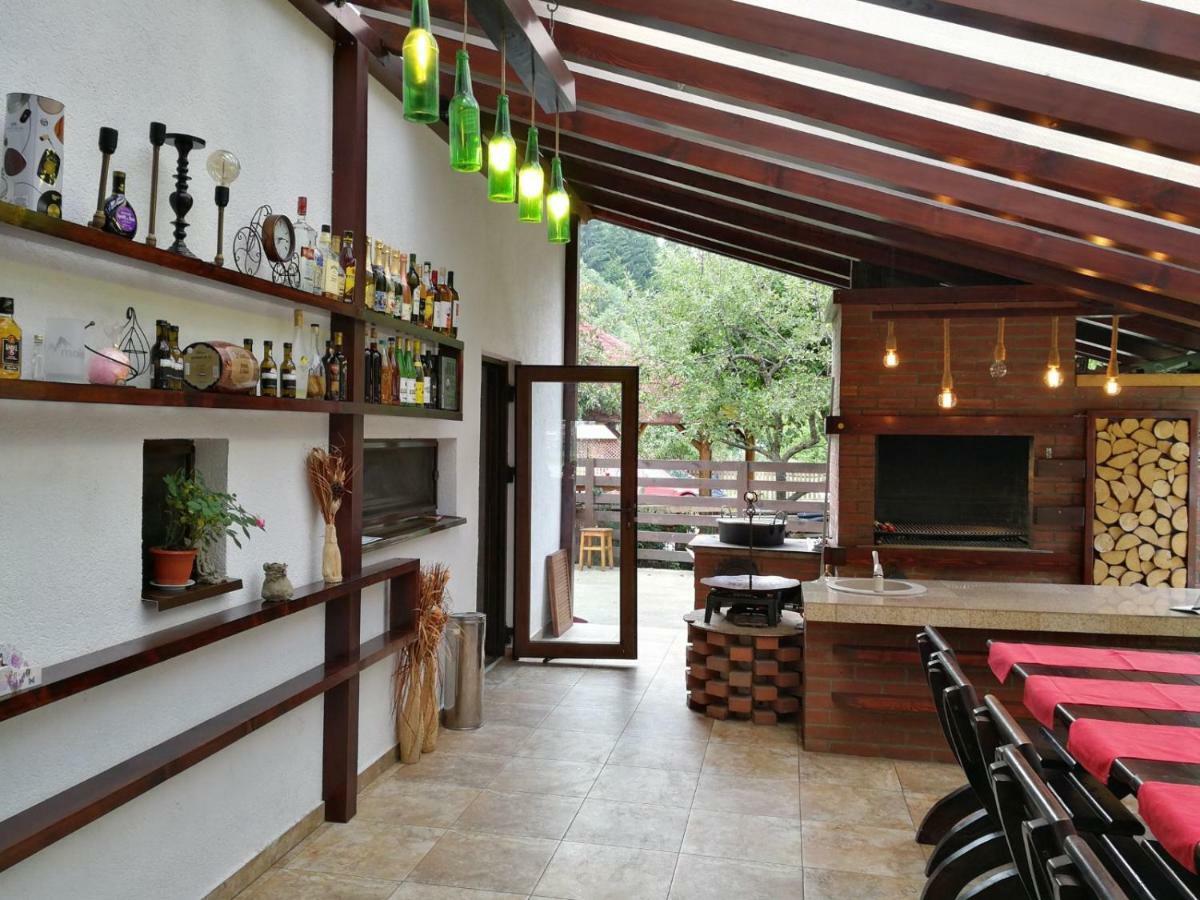 House Of River Moeciu De Sus Exterior photo